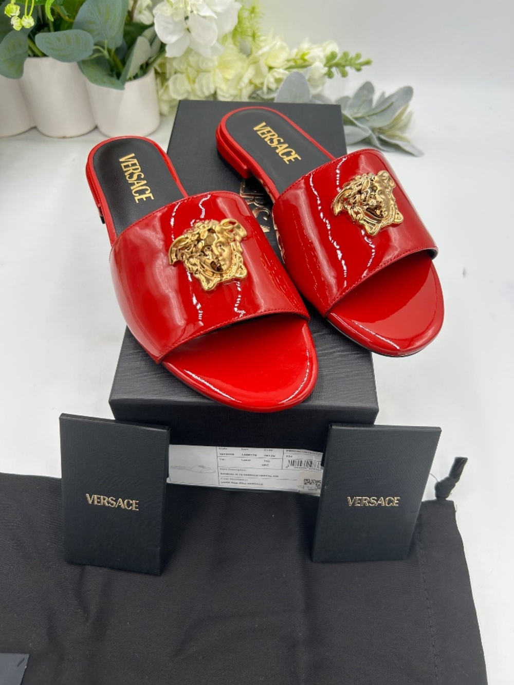Women’s Versace Medusa patent leather slides. Size 36. Made in Italy. - Picture 3 of 10